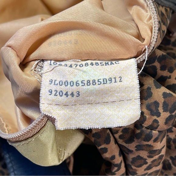 Vintage Bottega Veneta Cheetah Print Sling Bag / Backpack main image 9
